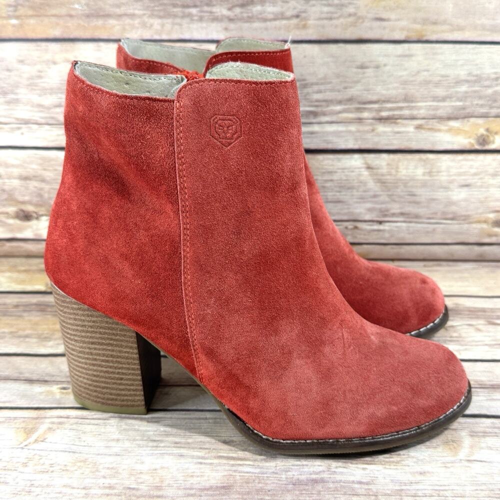 RWC Womens Red Suede Block Heel Western Ankle Boots 37/7 - Picture 3 of 10